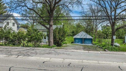 20377 Leslie Street, East Gwillimbury, ON - Outdoor