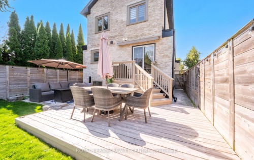 1071 Westmount Avenue, Mississauga, ON - Outdoor With Deck Patio Veranda