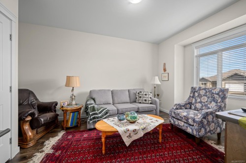 2479 Kentmere Ave, Cumberland, BC 