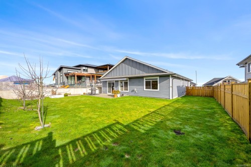 2479 Kentmere Ave, Cumberland, BC 