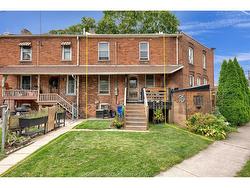 154 Grand Avenue EAST Chatham, ON N7L 1W2