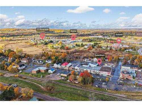 11 Riverside Dr, Petitcodiac, NB 