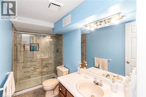 10 Wentworth Drive Unit# 36, Grimsby, ON - Indoor Photo Showing Bathroom