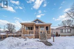 4 REMBE AVENUE  Hamilton, ON L8H 7G6