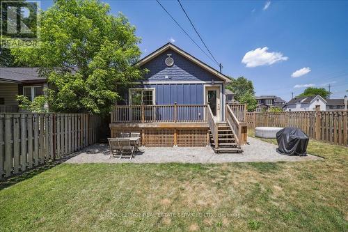 4 Rembe Avenue, Hamilton, ON - Outdoor