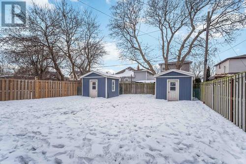 4 Rembe Avenue, Hamilton, ON - Outdoor