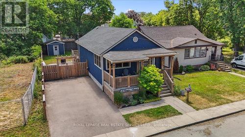 4 Rembe Avenue, Hamilton, ON - Outdoor