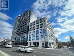 1719 - 2020 BATHURST STREET  Toronto, ON M5P 0A6