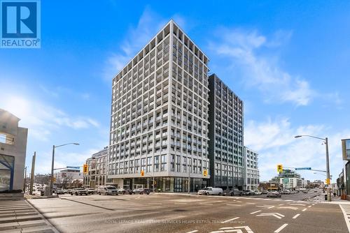 1719 - 2020 BATHURST STREET  Toronto, ON M5P 0A6