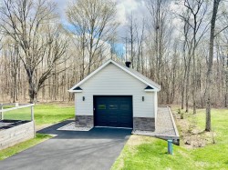 Garage - 