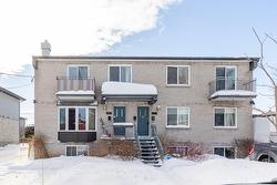 3912  - 3916 Grand Boulevard  Longueuil (Saint-Hubert), QC J4T 2M5