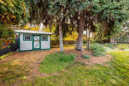 2757 Paula Road, West Kelowna, BC - Outdoor