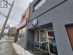 1351 ST CLAIR AVENUE W  Toronto, ON M6E 1C5