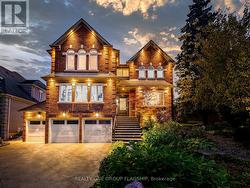 5290 HILTON COURT  Mississauga, ON L5M 5B5