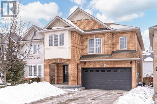 10 WOOLF CRES CRESCENT  Ajax, ON L1S 7N5