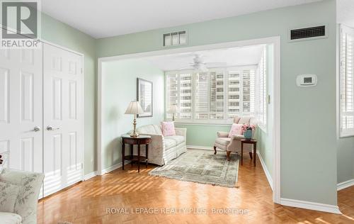 803 - 5 Lisa Street, Brampton, ON - Indoor