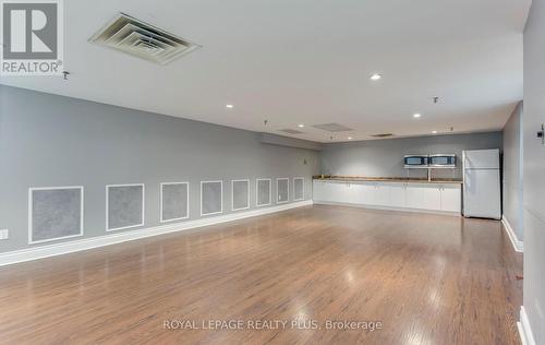 803 - 5 Lisa Street, Brampton, ON - Indoor Photo Showing Other Room