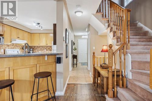 11 Snedden Avenue, Aurora, ON - Indoor