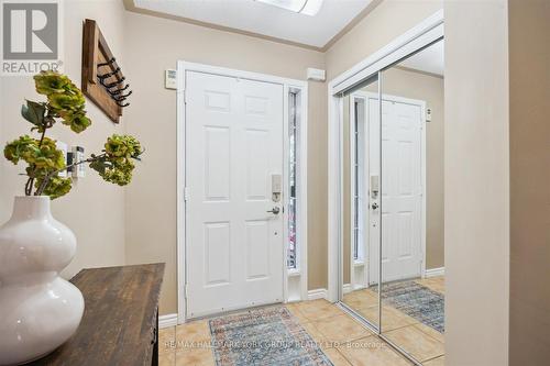 11 Snedden Avenue, Aurora, ON - Indoor Photo Showing Other Room