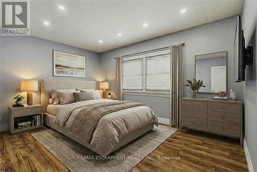20 Shirley Street, Hamilton, ON - Indoor Photo Showing Bedroom