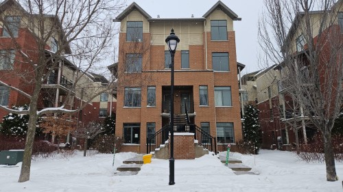 2730 Rue des Francs-Bourgeois  Boisbriand, QC J7H 0B7