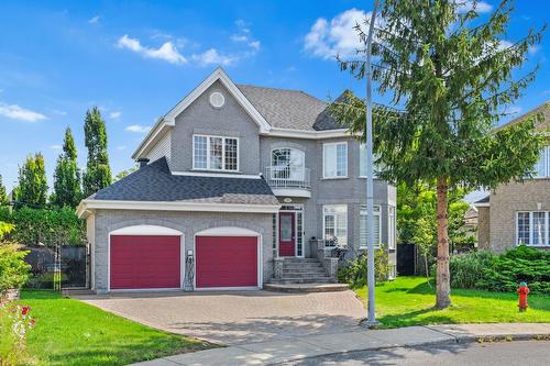 8235 Av. Oceanie  Brossard, QC J4Y 2Z9