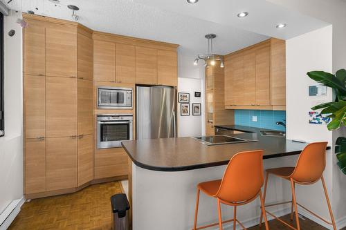 Kitchen - 201-4476 Rue Ste-Catherine O., Westmount, QC - Indoor