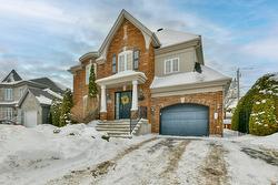 328 Rue Ste-Marie  Sainte-Marthe-Sur-Le-Lac, QC J0N 1P0