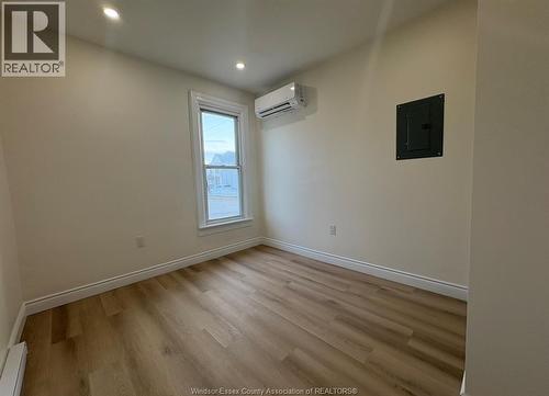 191 Marentette Unit# 1, Windsor, ON - Indoor Photo Showing Other Room