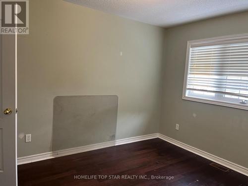 6 Maybole Road, Markham, ON - Indoor Photo Showing Other Room