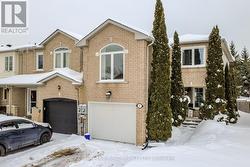 91 CUNNINGHAM DRIVE  Barrie, ON L4N 8L5