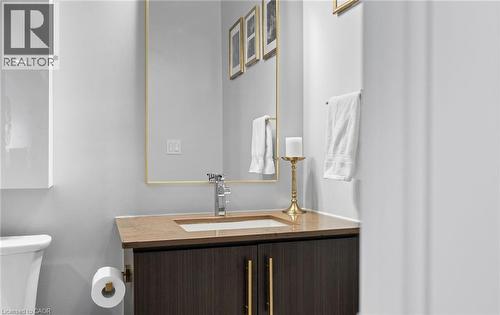 427 Aberdeen Avenue, Hamilton, ON - Indoor Photo Showing Bathroom