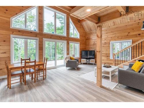 21 Phoenix Lane, Vaughan, NS 