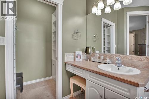 910 Roth Terrace, Rosthern, SK - Indoor Photo Showing Bathroom