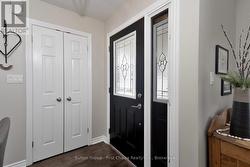 Front Entrance with closet - 