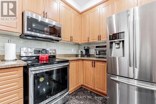 3 Condarcuri Crescent, Markham, ON - Indoor Photo Showing Kitchen With Stainless Steel Kitchen