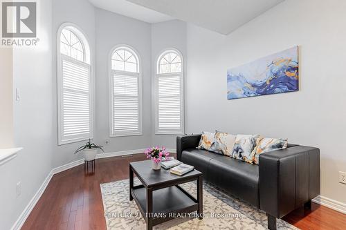 3 Condarcuri Crescent, Markham, ON - Indoor Photo Showing Living Room