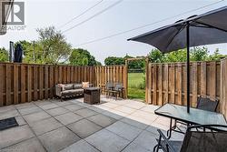 Backing onto the park - 