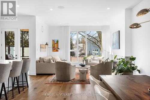 508 Roosevelt Avenue, Ottawa, ON - Indoor