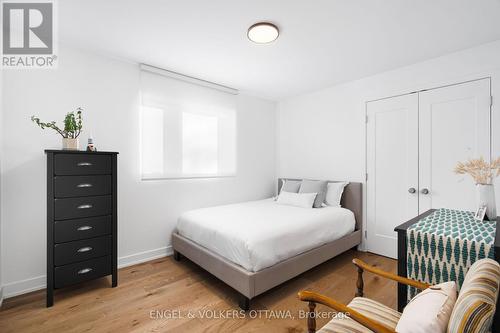 508 Roosevelt Avenue, Ottawa, ON - Indoor Photo Showing Bedroom