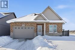 125 CLARE AVENUE  Welland (Coyle Creek), ON L3C 0B7