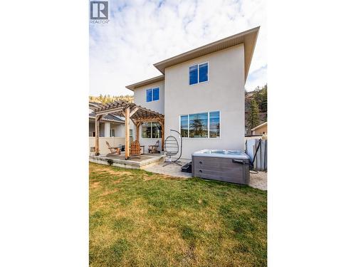 3082 Riesling Way, West Kelowna, BC - Outdoor