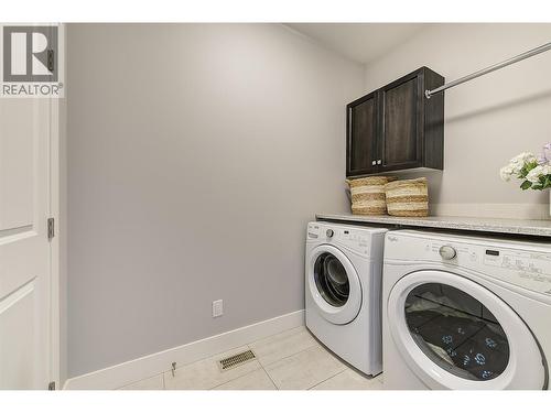 3082 Riesling Way, West Kelowna, BC - Indoor Photo Showing Laundry Room