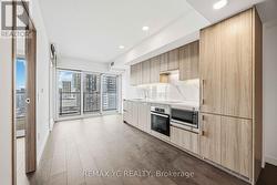 2812 - 3 CONCORD CITYPLACE WAY  Toronto, ON M5V 0X4