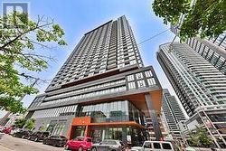 711 - 19 WESTERN BATTERY ROAD  Toronto, ON M6K 0E3