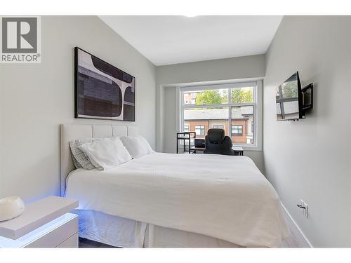 Third bedroom - 1164 Black Mountain Drive, Kelowna, BC - Indoor Photo Showing Bedroom