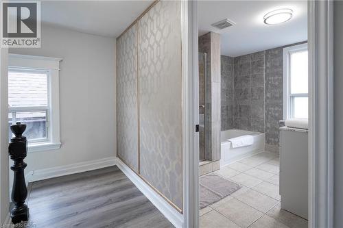 50 Stapleton Avenue, Hamilton, ON - Indoor