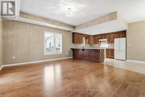 Versatile Great Rm & Kitchen/Dining Areas - 203 - 16 Sullivan Avenue, Thorold (Thorold Downtown), ON - Indoor Photo Showing Kitchen