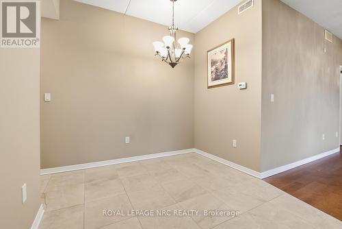 Dining Area - 203 - 16 Sullivan Avenue, Thorold (Thorold Downtown), ON - Indoor Photo Showing Other Room