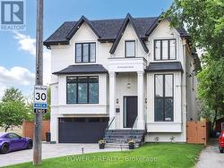 34 DRESDEN ROAD  Toronto, ON M3H 1W9